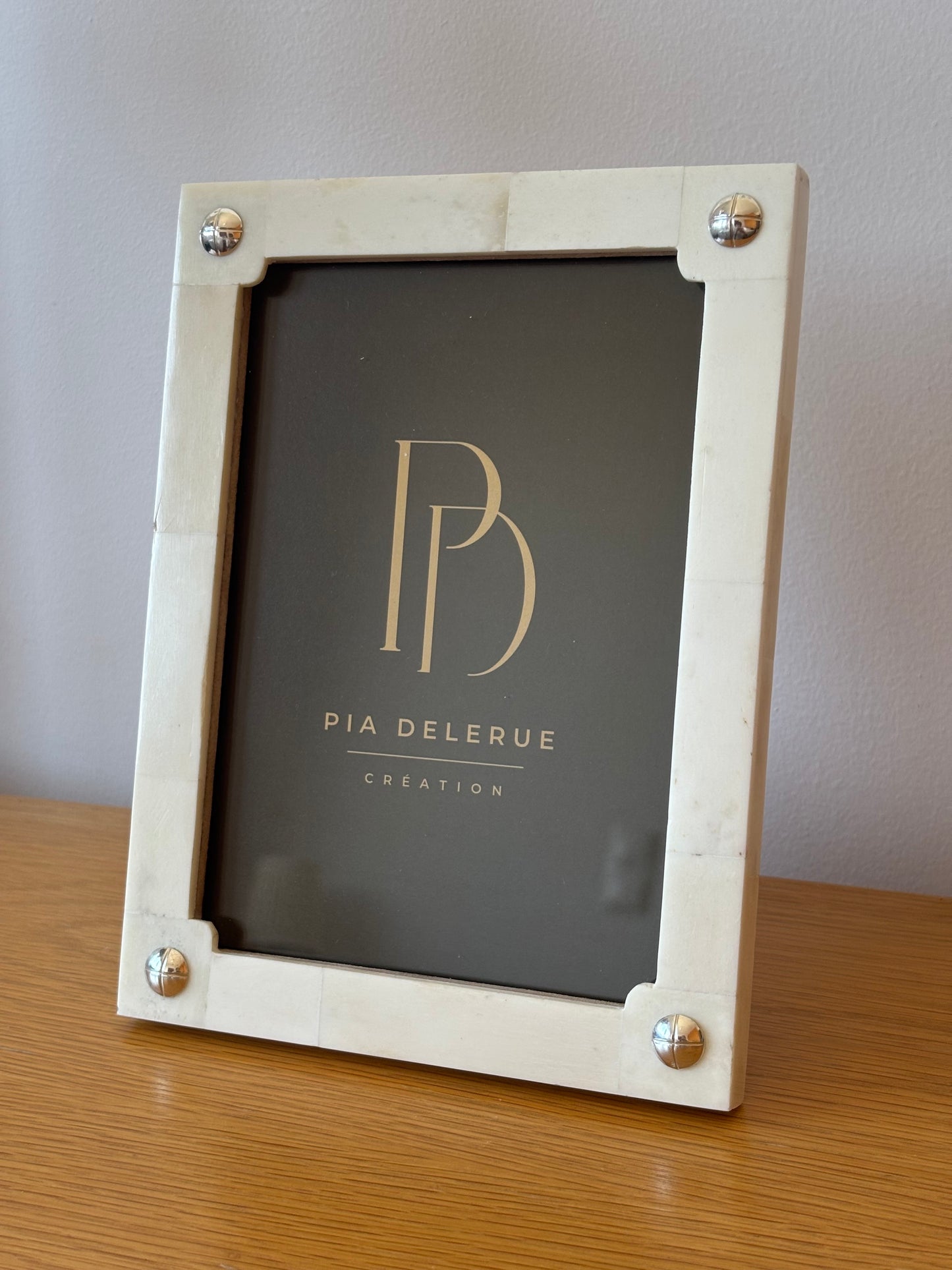 Passepartout Rivets Argentés